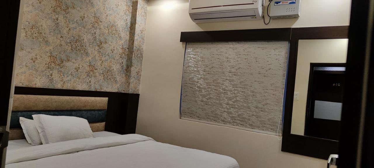 Ks Paying Guest House Varanasi Exteriör bild