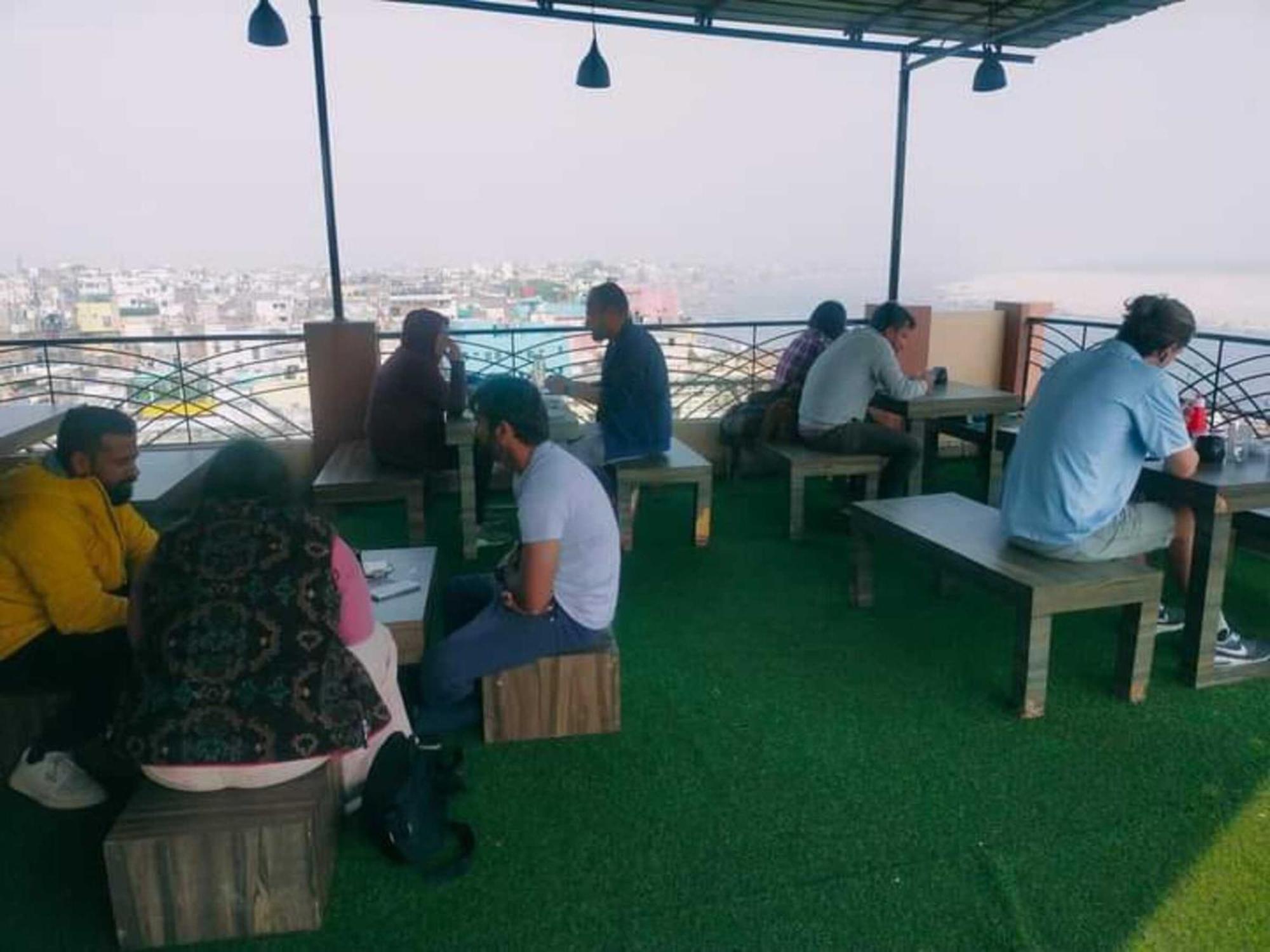 Ks Paying Guest House Varanasi Exteriör bild