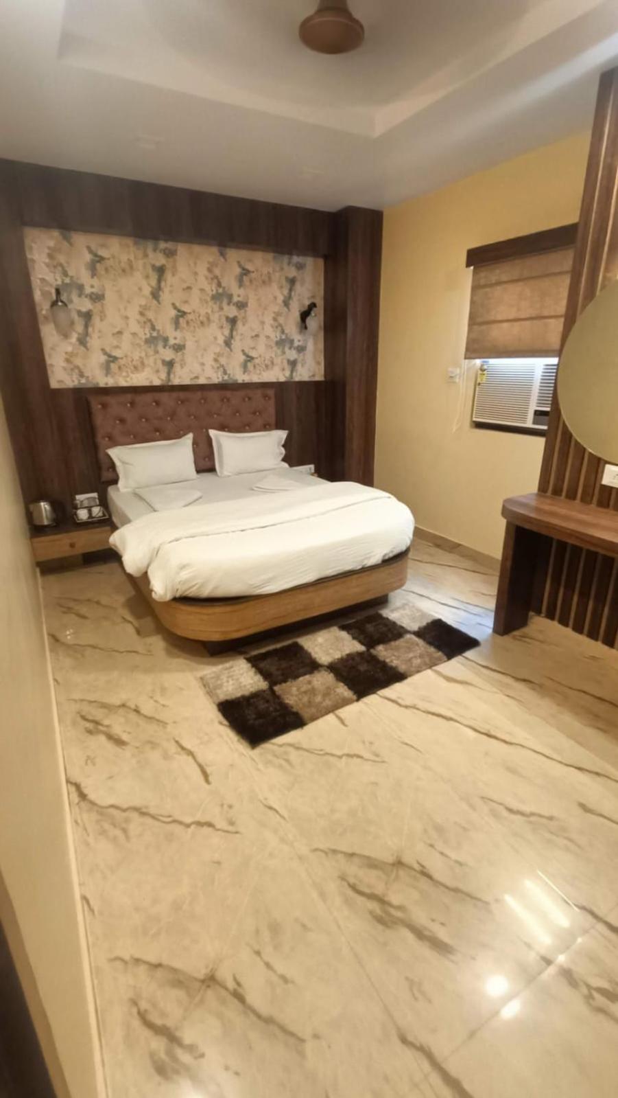 Ks Paying Guest House Varanasi Rum bild